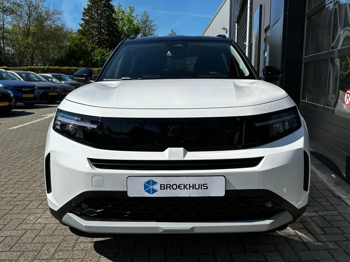 1.2 Turbo Hybrid GS | STUUR, STOEL EN VOORRUITVERWARMING| DODEHOEK DETECTIE| CAMERA + SENSOREN| NAVIGATIE + APPLE CARPLAY/ANDROID AUTO|