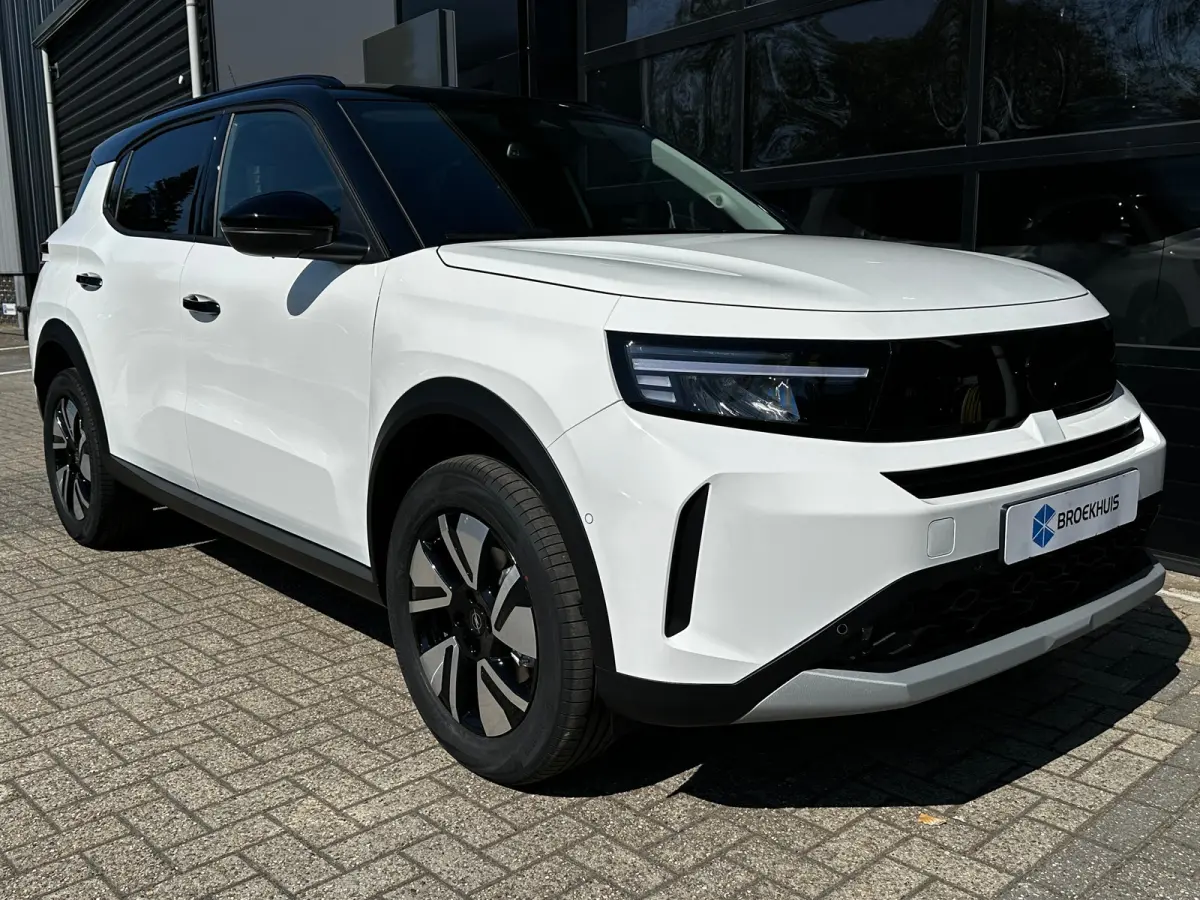 1.2 Turbo Hybrid GS | STUUR, STOEL EN VOORRUITVERWARMING| DODEHOEK DETECTIE| CAMERA + SENSOREN| NAVIGATIE + APPLE CARPLAY/ANDROID AUTO|