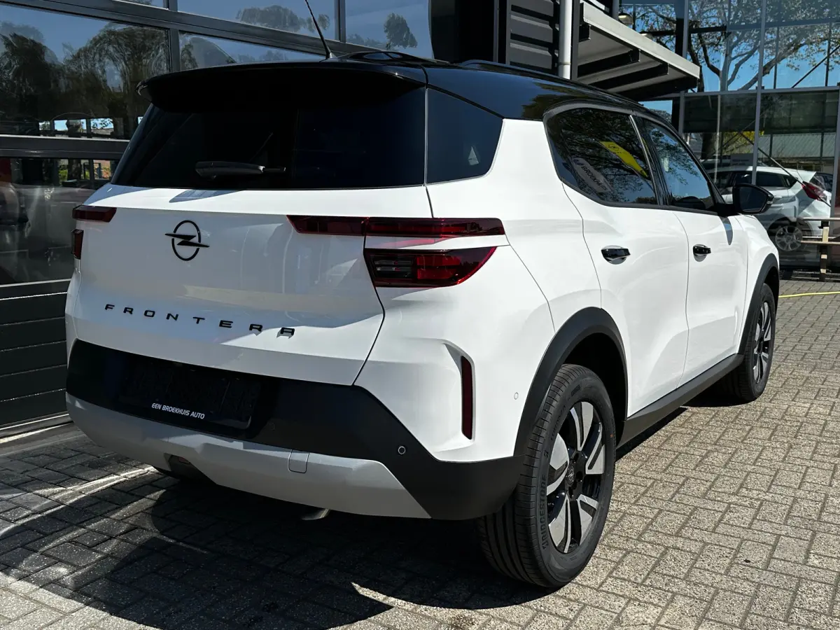 1.2 Turbo Hybrid GS | STUUR, STOEL EN VOORRUITVERWARMING| DODEHOEK DETECTIE| CAMERA + SENSOREN| NAVIGATIE + APPLE CARPLAY/ANDROID AUTO|