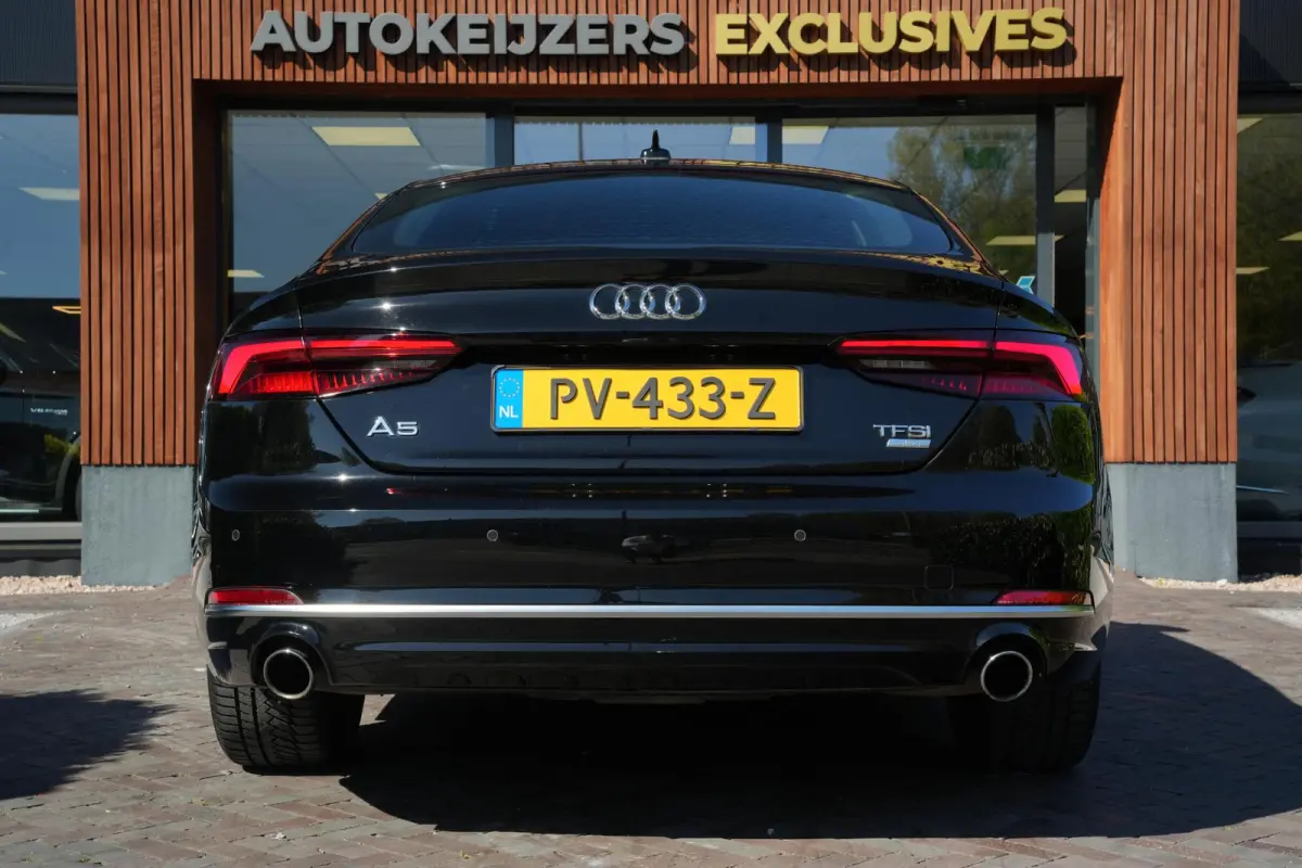 2.0 TFSI MHEV Sport Brake assist Cruise control 18"L.M. Stuurwiel multifunctioneel Armsteun
