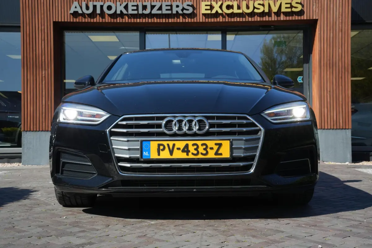 2.0 TFSI MHEV Sport Brake assist Cruise control 18"L.M. Stuurwiel multifunctioneel Armsteun