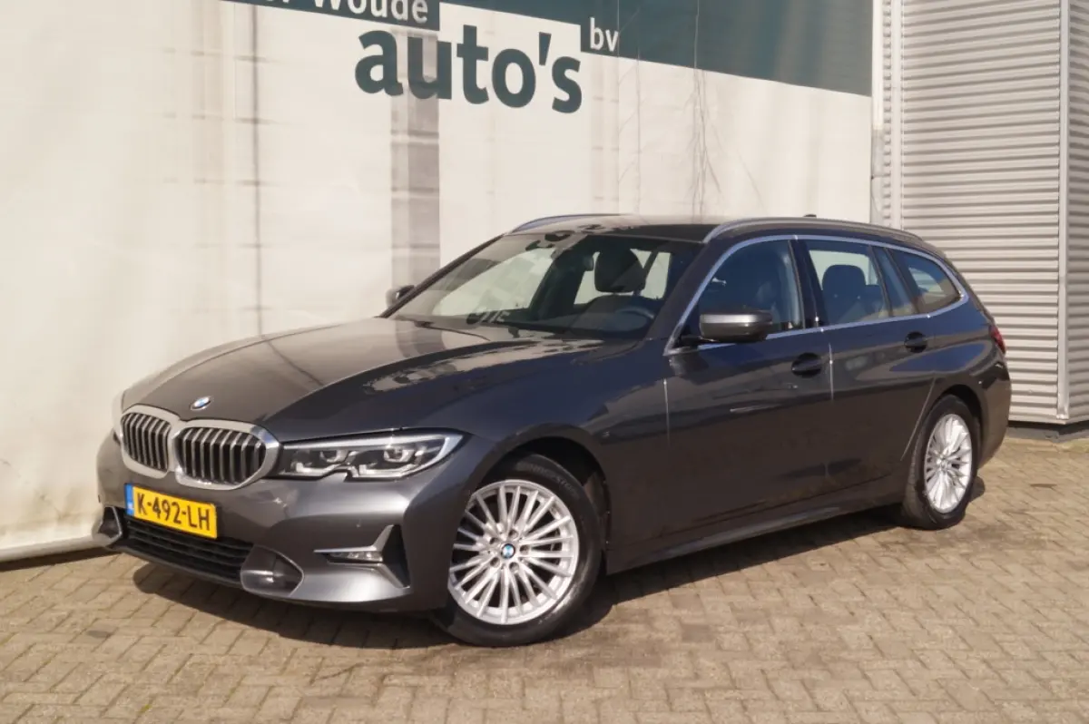 318i High Executive Edition -LEER-CAM-NAVI-