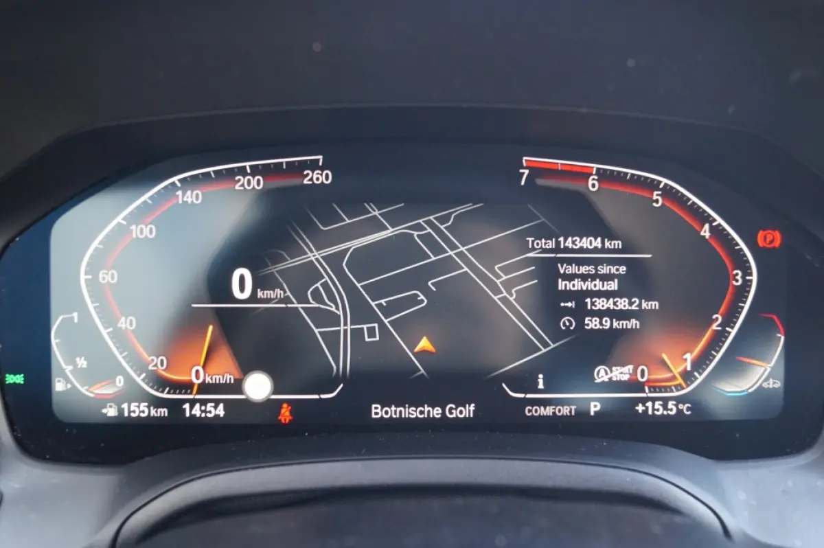 318i High Executive Edition -LEER-CAM-NAVI-