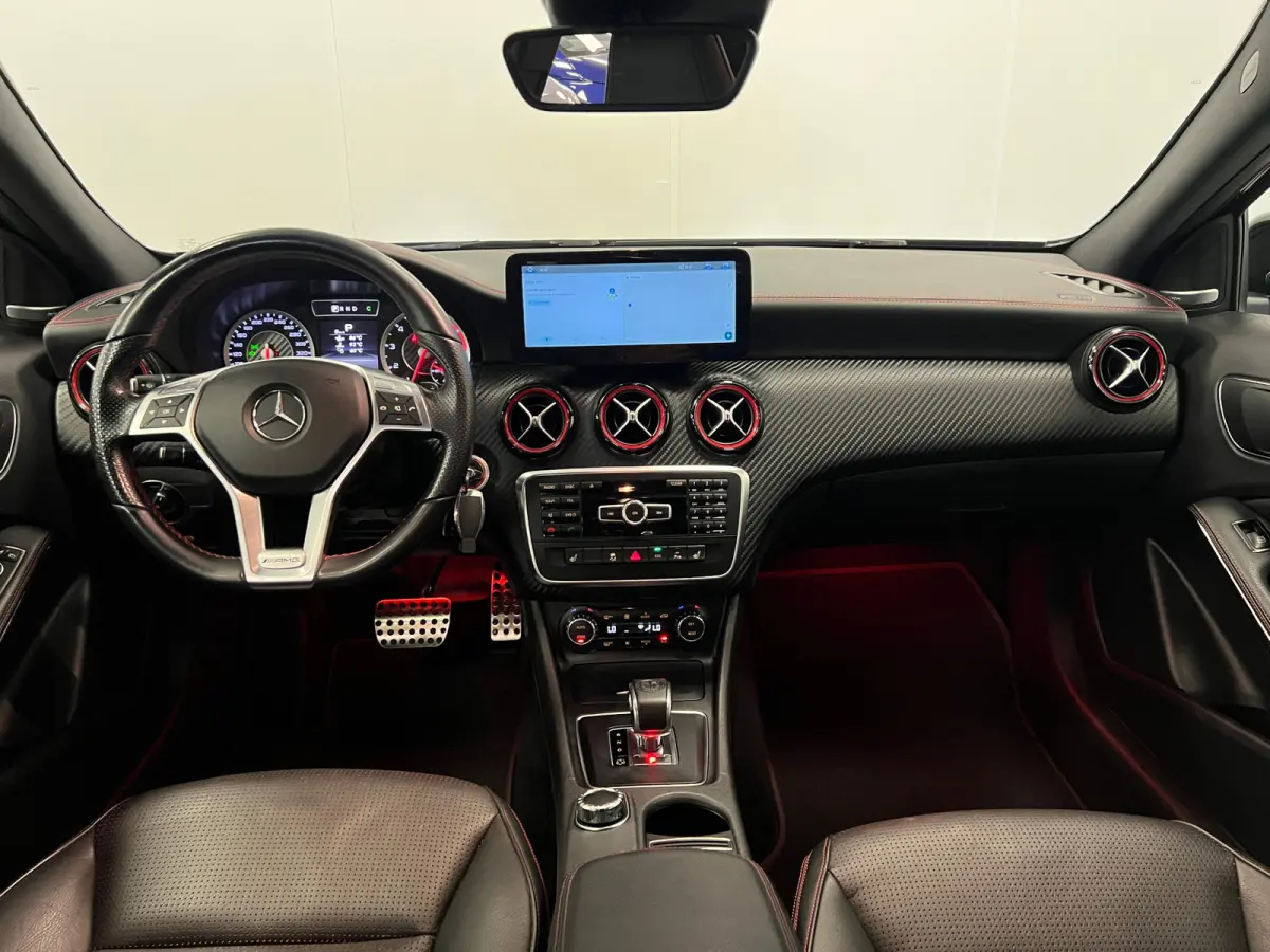 AMG 45 4MATIC / EDITION1 / CRUISE.C / STOELVERW. / LEDER / CAMERA /