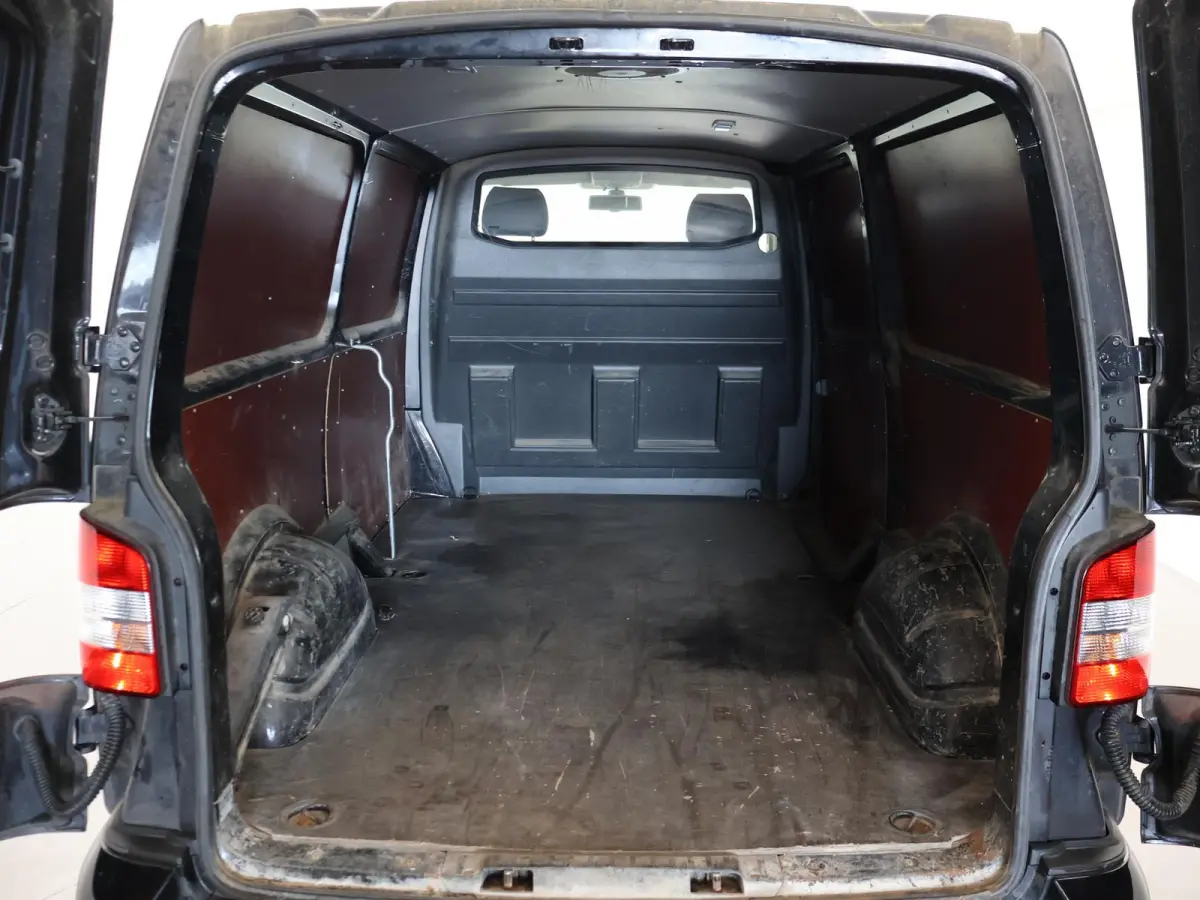 2.0 TDI 140 PK DSG L2H1 E.C. + LEDER | LMV | XENON | APPLE CARPLAY | STOELVERWARMING