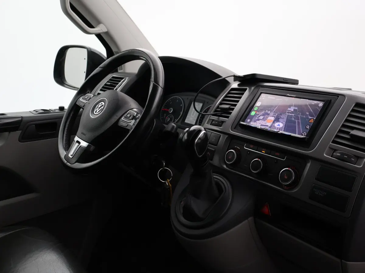 2.0 TDI 140 PK DSG L2H1 E.C. + LEDER | LMV | XENON | APPLE CARPLAY | STOELVERWARMING