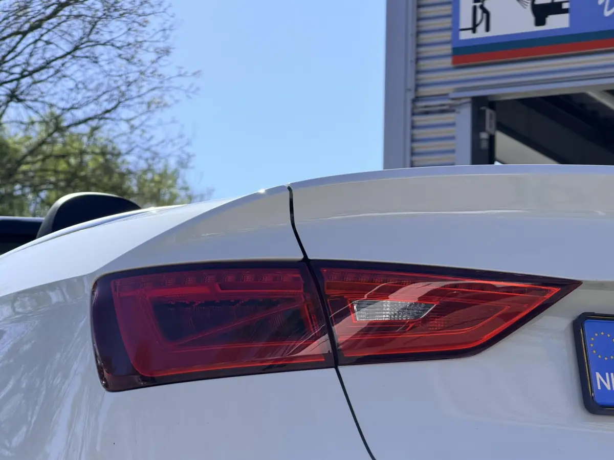 1.4 TFSI CoD Ambition Pro Line S | Automaat | Keyless | Nek-Stoelverwarming | Nl-Auto