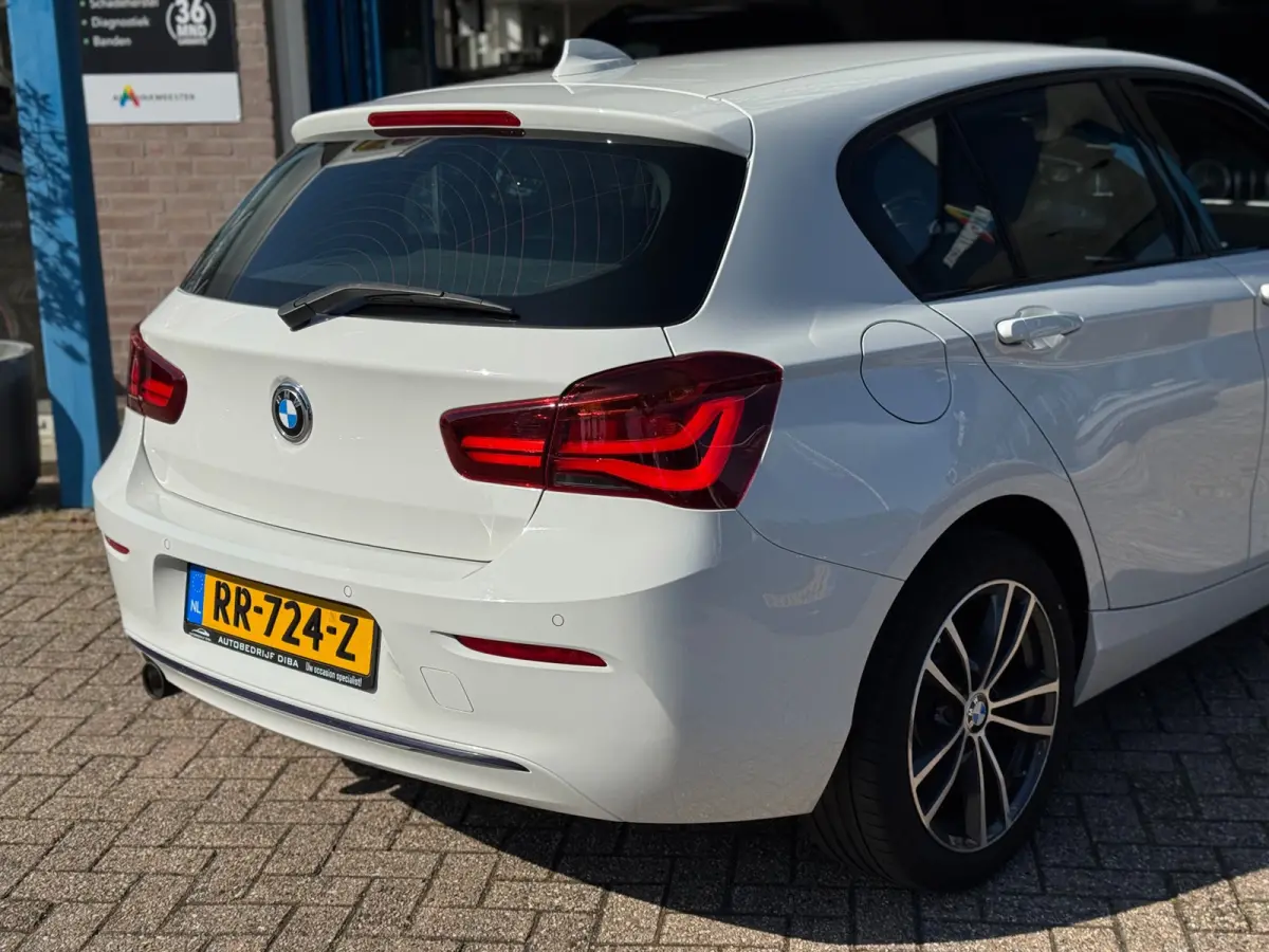 116i Edition Sport Shadow 2018 NAVI CLIMA NAP!