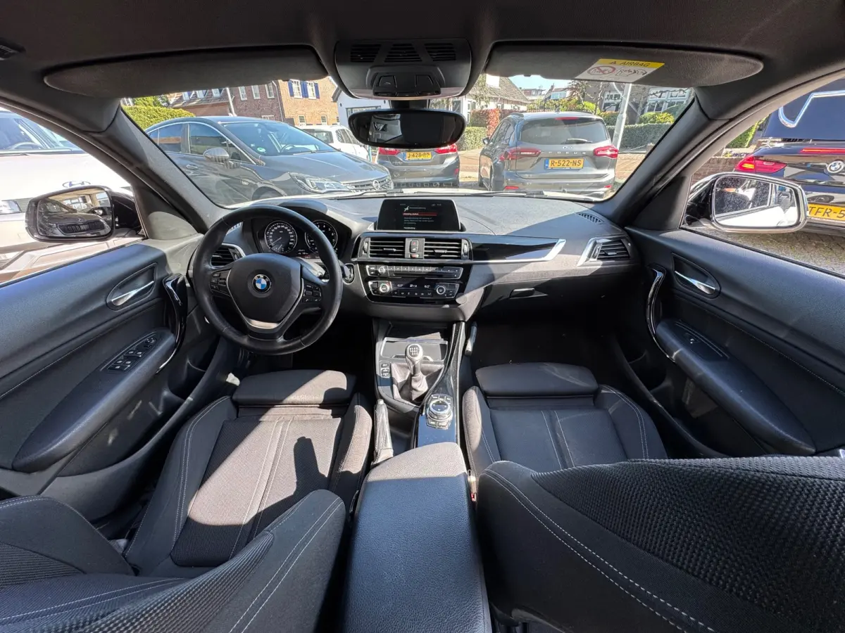 116i Edition Sport Shadow 2018 NAVI CLIMA NAP!