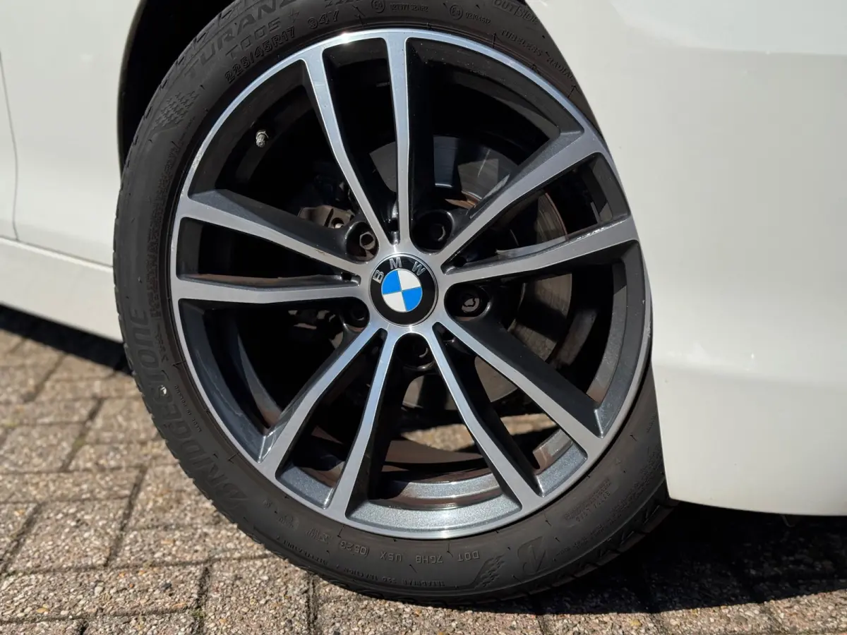 116i Edition Sport Shadow 2018 NAVI CLIMA NAP!