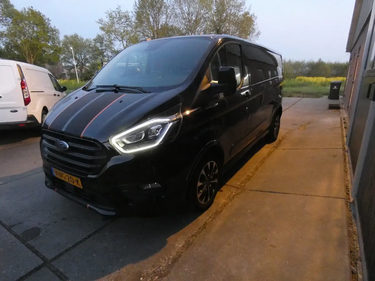 320 2.0 TDCI L2H1 Sport* navi/cam*xenon*