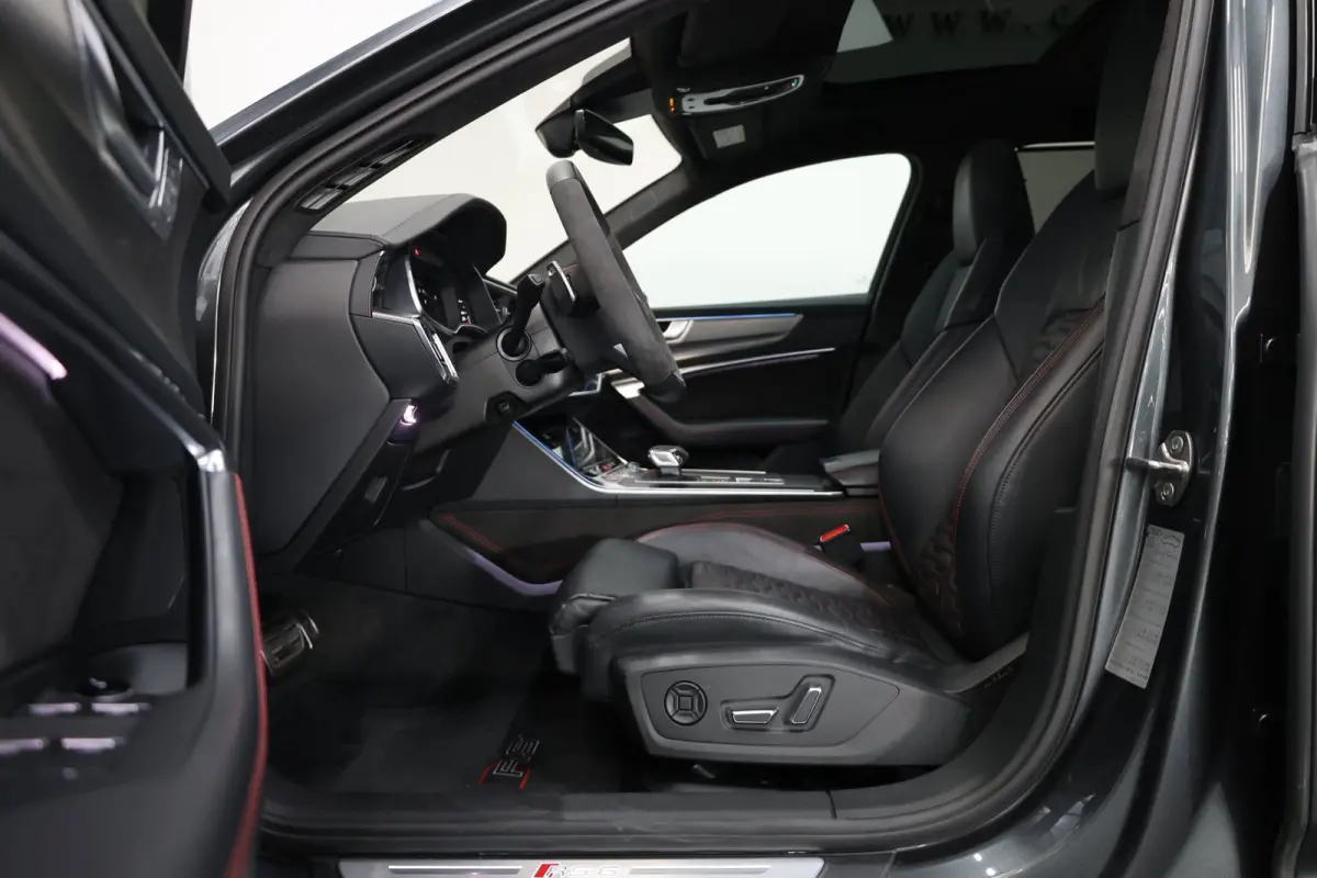 4.0 TFSI quattro 600+PK BTW/KERAMISCH/SOFTCLOSE/VIRTUAL/B&O 3D/ACHTERASB/SFEER/PANO/22"/360 CAM/12 MND GARANTIE!