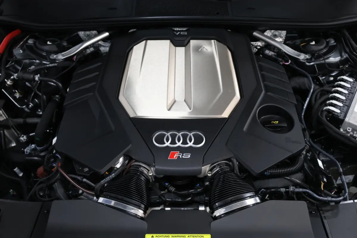 4.0 TFSI quattro 600+PK BTW/KERAMISCH/SOFTCLOSE/VIRTUAL/B&O 3D/ACHTERASB/SFEER/PANO/22"/360 CAM/12 MND GARANTIE!