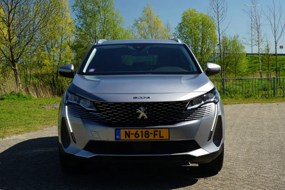1.2 PureTech Blue Lease Allure | Gris Artense | Carplay/Camera/LED/Elek.achterklep/Half-leder - Top!
