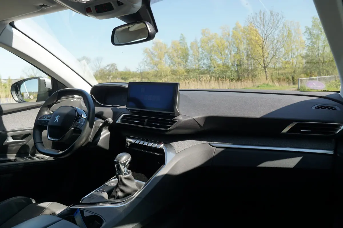 1.2 PureTech Blue Lease Allure | Gris Artense | Carplay/Camera/LED/Elek.achterklep/Half-leder - Top!