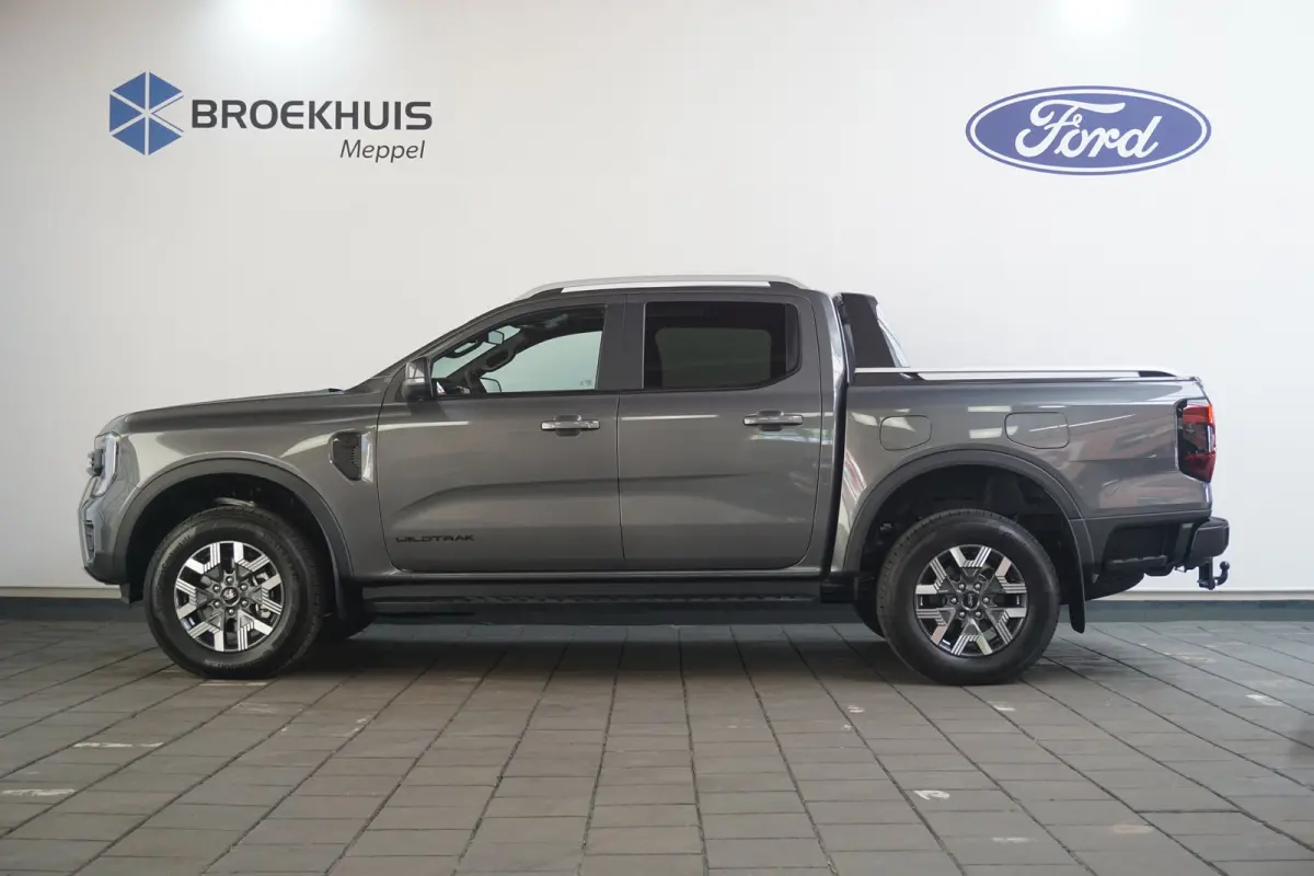 Wildtrak Dubbel Cabine 2.3 PHEV | 0,99% Financial Lease | Ex. BTW / Incl. BPM | Elektrische Rollertop | Voorraad, Snel Leverbaar! |