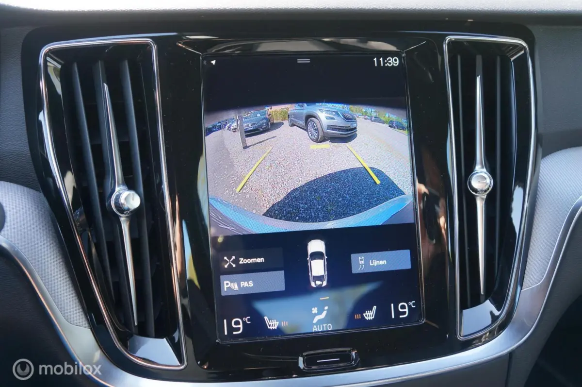 2.0 T4 R-Design Aut Navi Ad.Cruise Apple/Android !