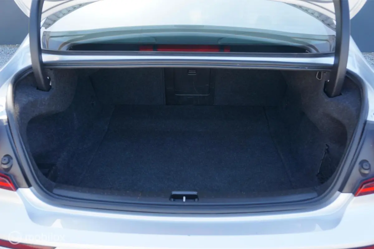 2.0 T4 R-Design Aut Navi Ad.Cruise Apple/Android !