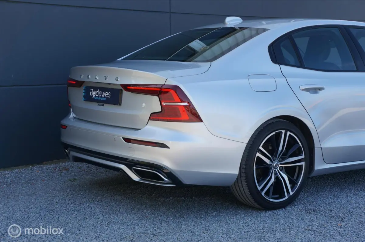 2.0 T4 R-Design Aut Navi Ad.Cruise Apple/Android !