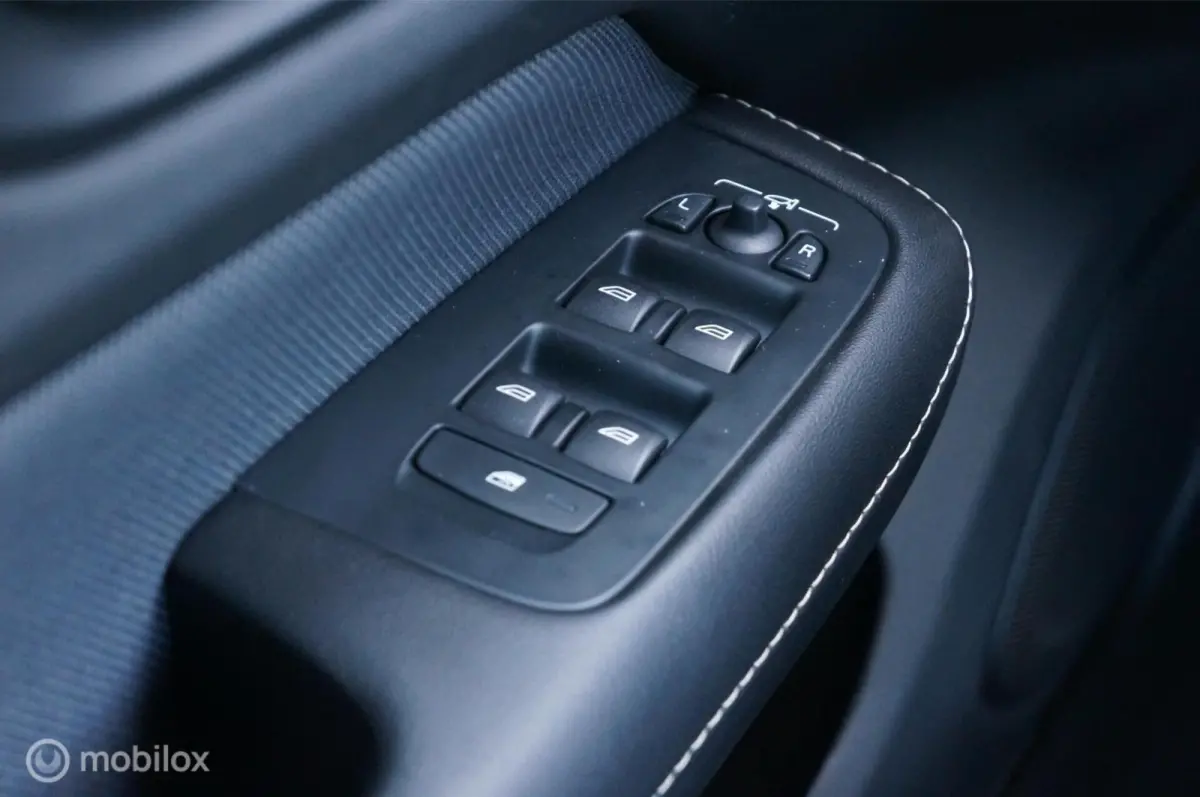 2.0 T4 R-Design Aut Navi Ad.Cruise Apple/Android !