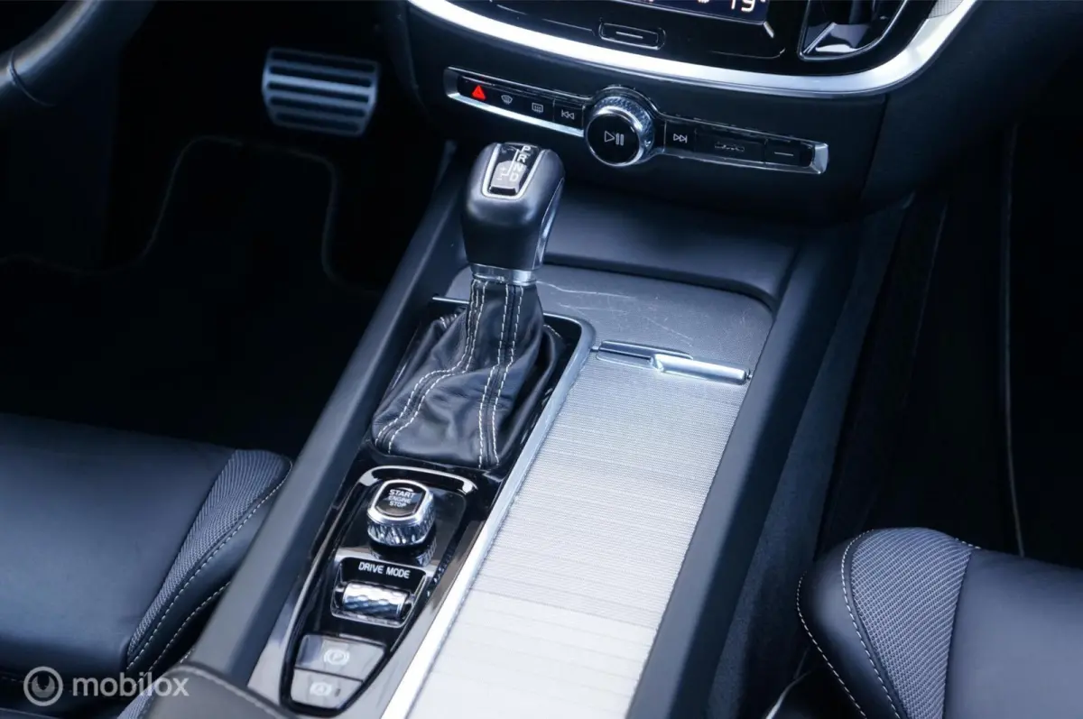 2.0 T4 R-Design Aut Navi Ad.Cruise Apple/Android !