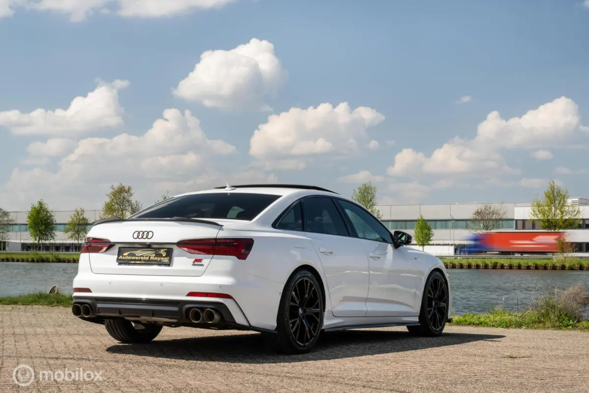 55 TFSI e quattro Competition