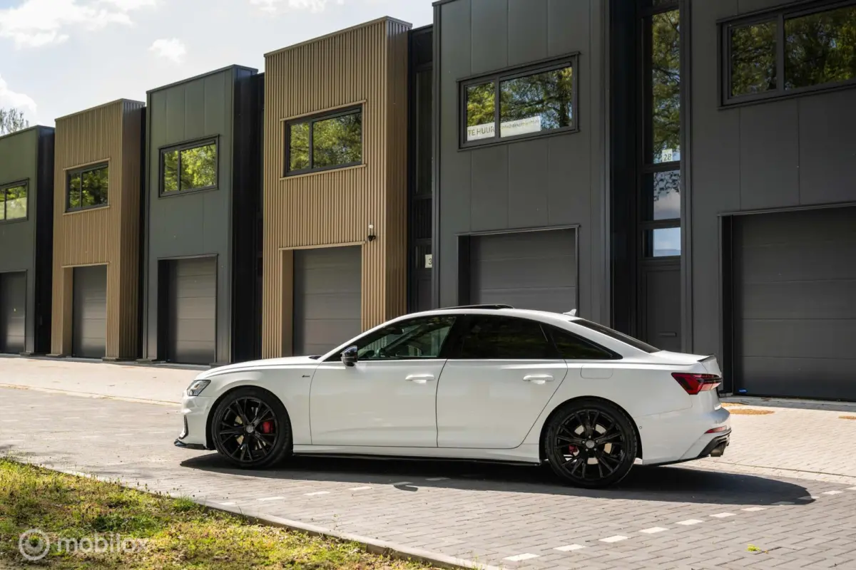 55 TFSI e quattro Competition