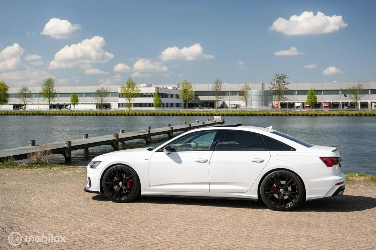 55 TFSI e quattro Competition