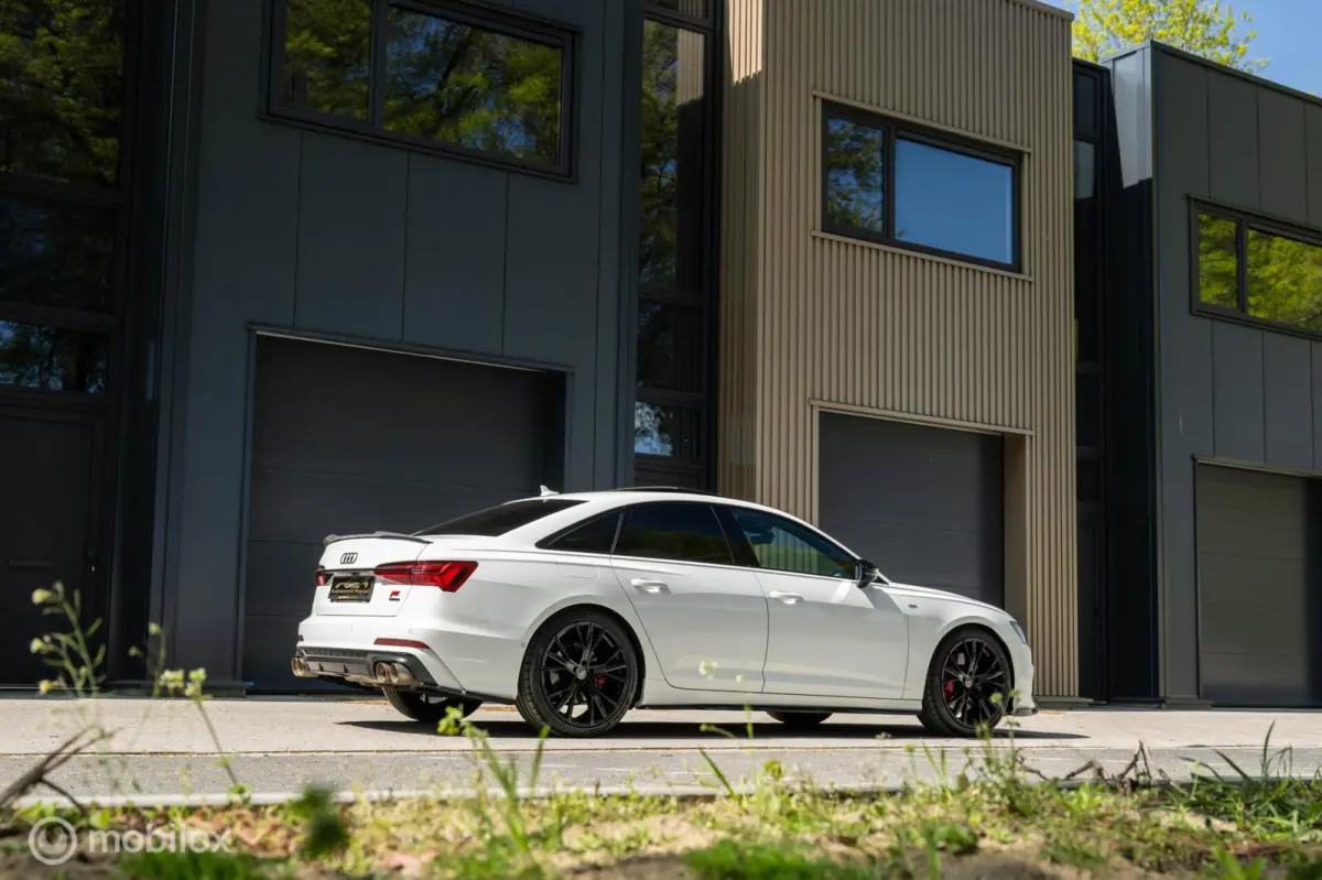 55 TFSI e quattro Competition