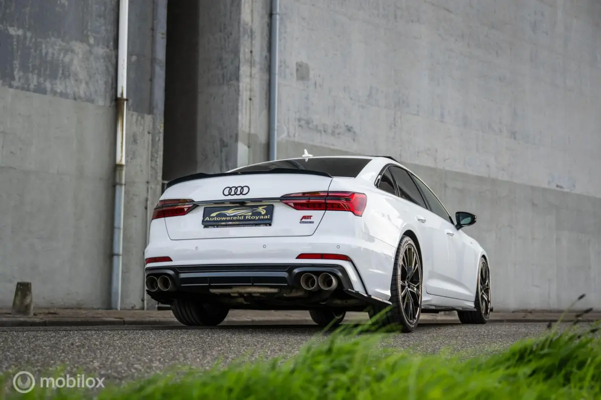 55 TFSI e quattro Competition