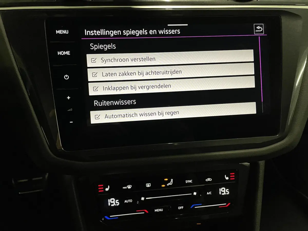 1.4 TSI eHybrid R-Line Black Style/ 360 Cam/ Pano/ Keyless/ HuD/ Trekhaak