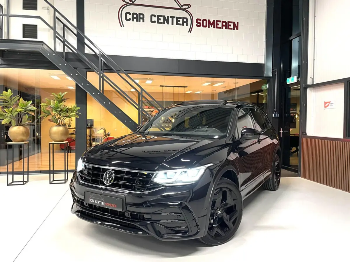 1.4 TSI eHybrid R-Line Black Style/ 360 Cam/ Pano/ Keyless/ HuD/ Trekhaak
