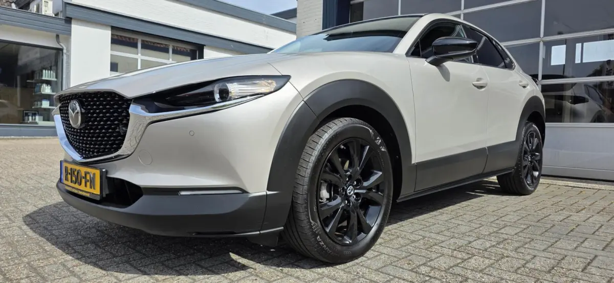 Homura 2.0 e-SkyActiv-X M Hybrid 187pk.