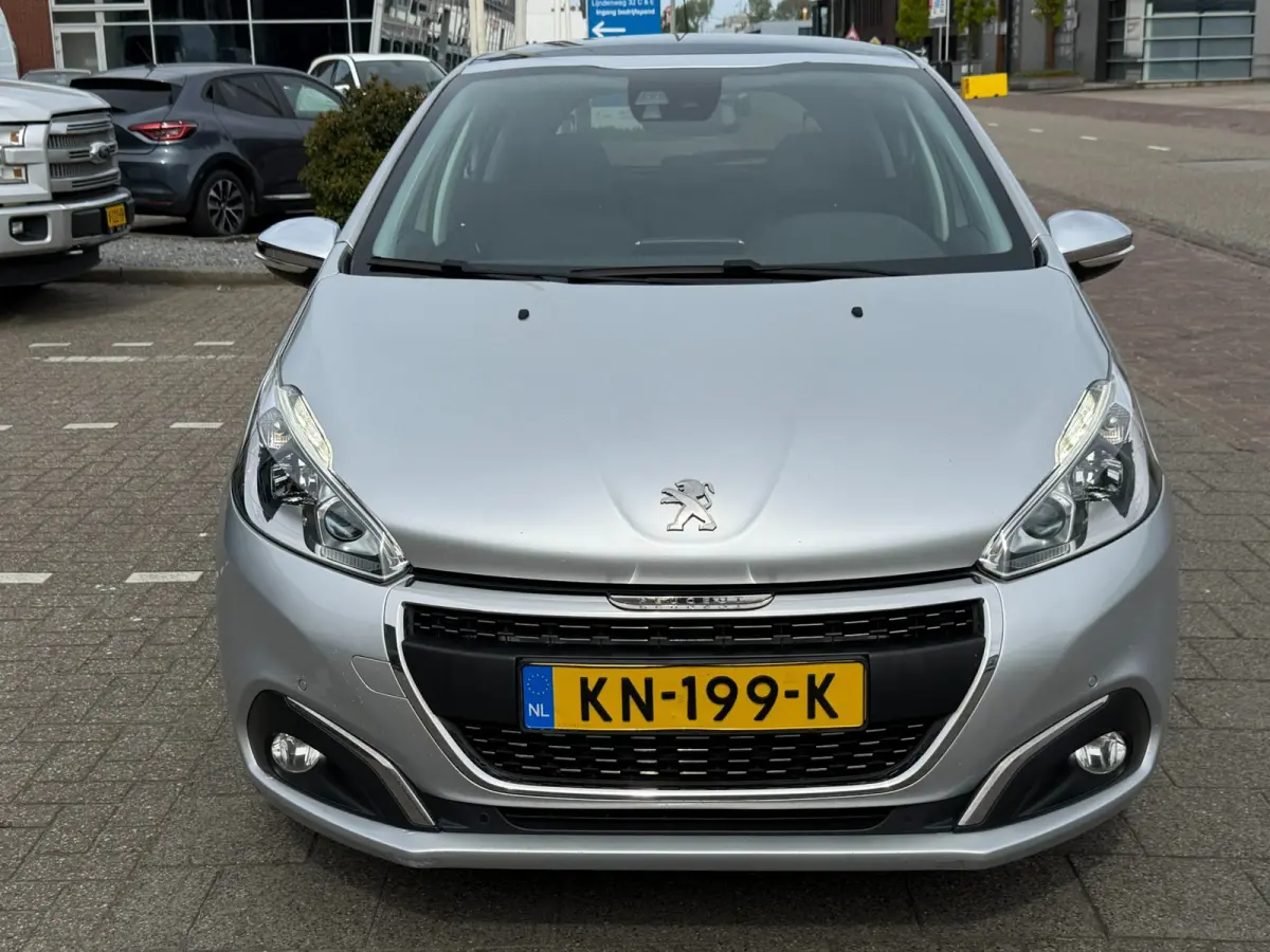 1.2 PureTech Allure l PANO l CARPLAY l LEDERBEKL.