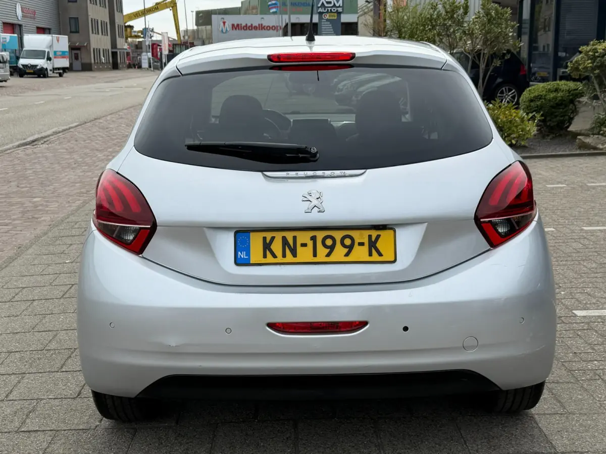 1.2 PureTech Allure l PANO l CARPLAY l LEDERBEKL.