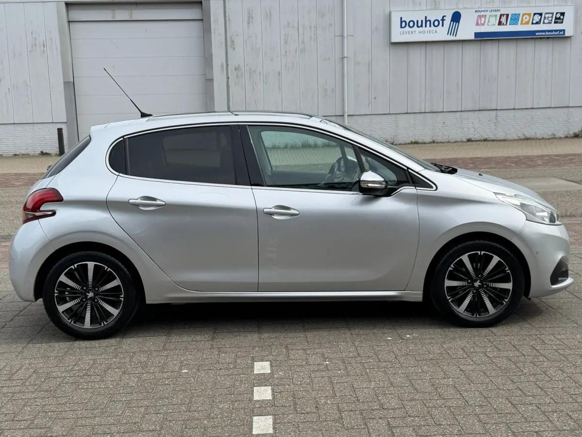 1.2 PureTech Allure l PANO l CARPLAY l LEDERBEKL.