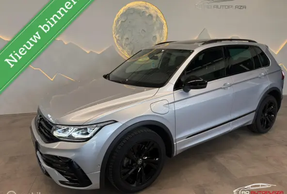 1.4 TSI eHybrid R-Line Panorama/Keyless/Blindspot