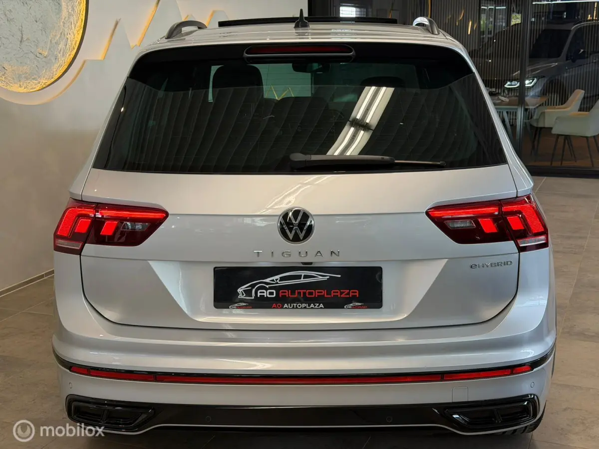 1.4 TSI eHybrid R-Line Panorama/Keyless/Blindspot