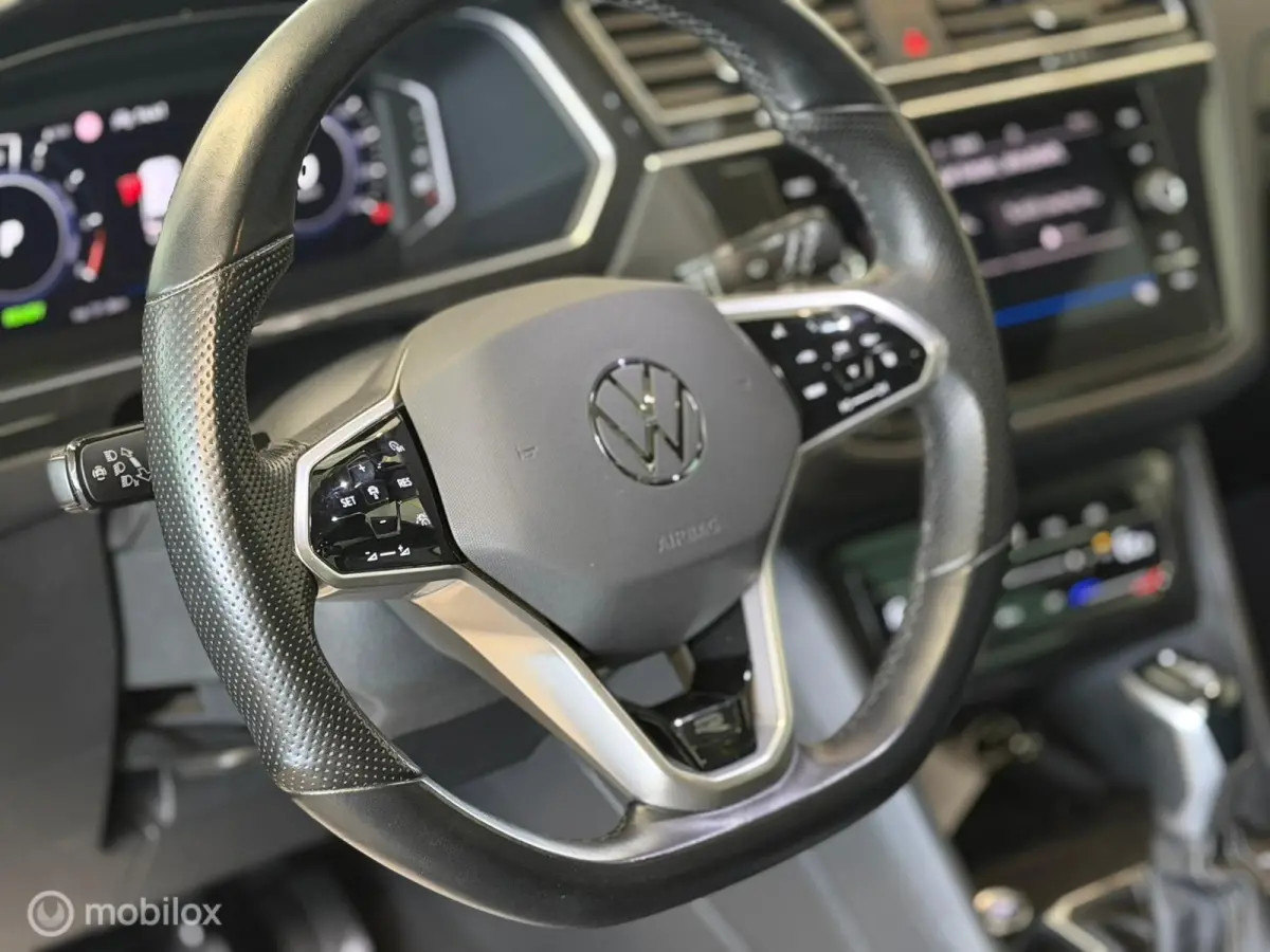 1.4 TSI eHybrid R-Line Panorama/Keyless/Blindspot