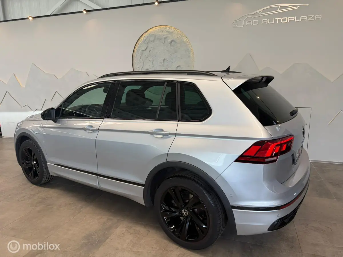 1.4 TSI eHybrid R-Line Panorama/Keyless/Blindspot