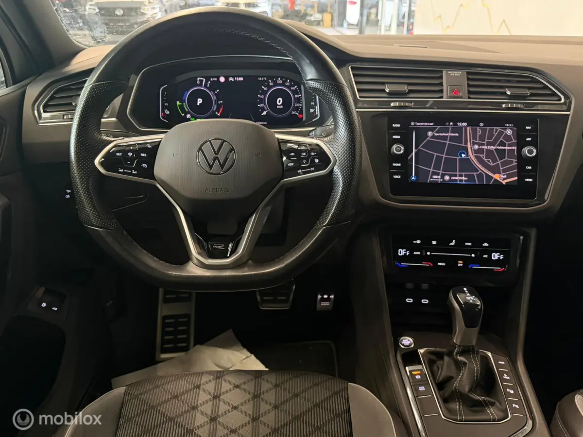 1.4 TSI eHybrid R-Line Panorama/Keyless/Blindspot