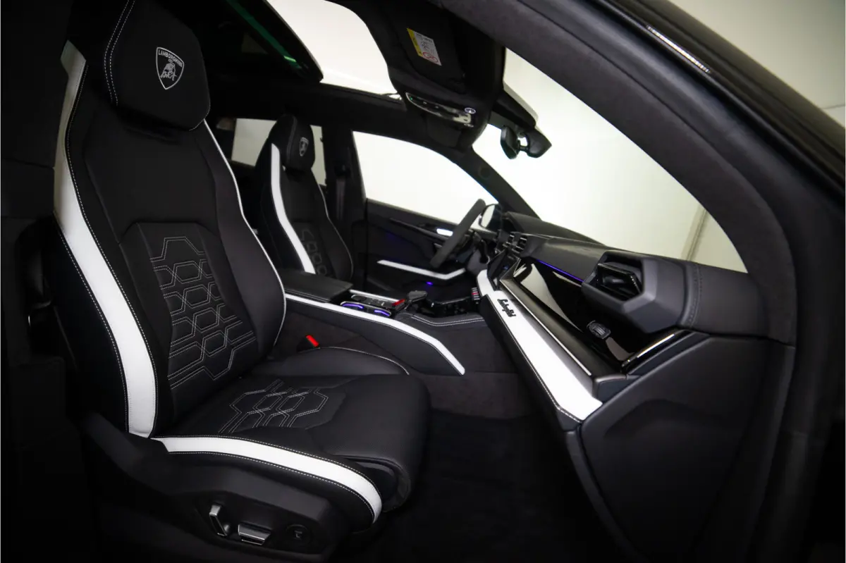 4.0 V8 Hybrid 789PK | BTW | Full Stealth PPF | 3D B&O | ANIMA | Service Package 5YR | 3 JAAR FABRIEKSGARANTIE GERESERVEERD