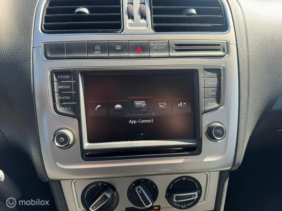 1.0 BlueMotion Edition- Carplay- Nap