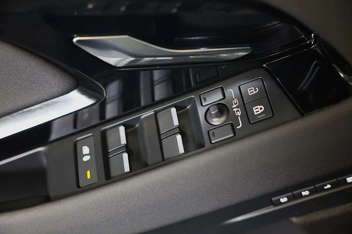 1.5 P270e PHEV AWD Dynamic HSE / Memory / Acc / Lane Assist / Leder / MERIDIAN / 360 Camera / Pano