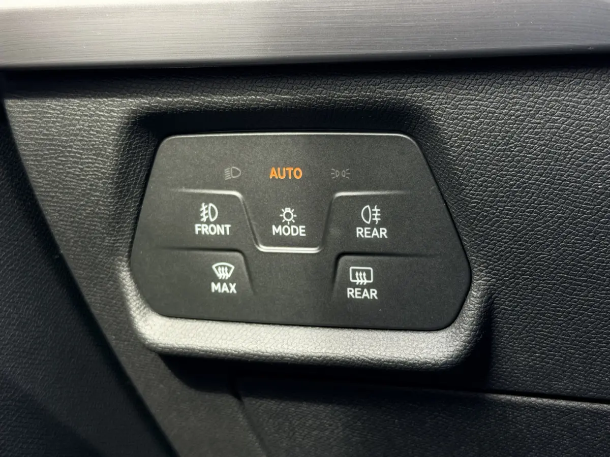 1.5 eTSI 150PK Automaat FR Launch Edition | Cruise | Camera | Winterpakket | Carplay | €18.900,- incl. BTW