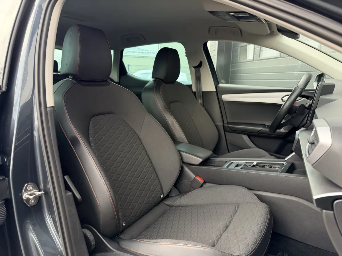 1.5 eTSI 150PK Automaat FR Launch Edition | Cruise | Camera | Winterpakket | Carplay | €18.900,- incl. BTW