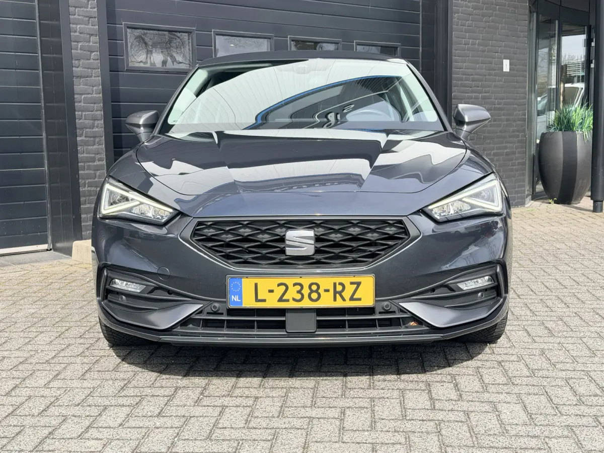 1.5 eTSI 150PK Automaat FR Launch Edition | Cruise | Camera | Winterpakket | Carplay | €18.900,- incl. BTW