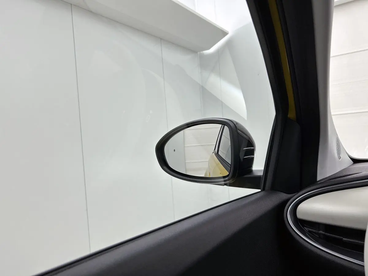 500 1.0 hybrid La Prima 65 PK | Nieuw | Tot 8 jaar fabrieksgarantie | Panoramadak | Navigatie | Apple carplay | Android auto | Parkeersensoren | Climate control | LED | Lederen bekleding |