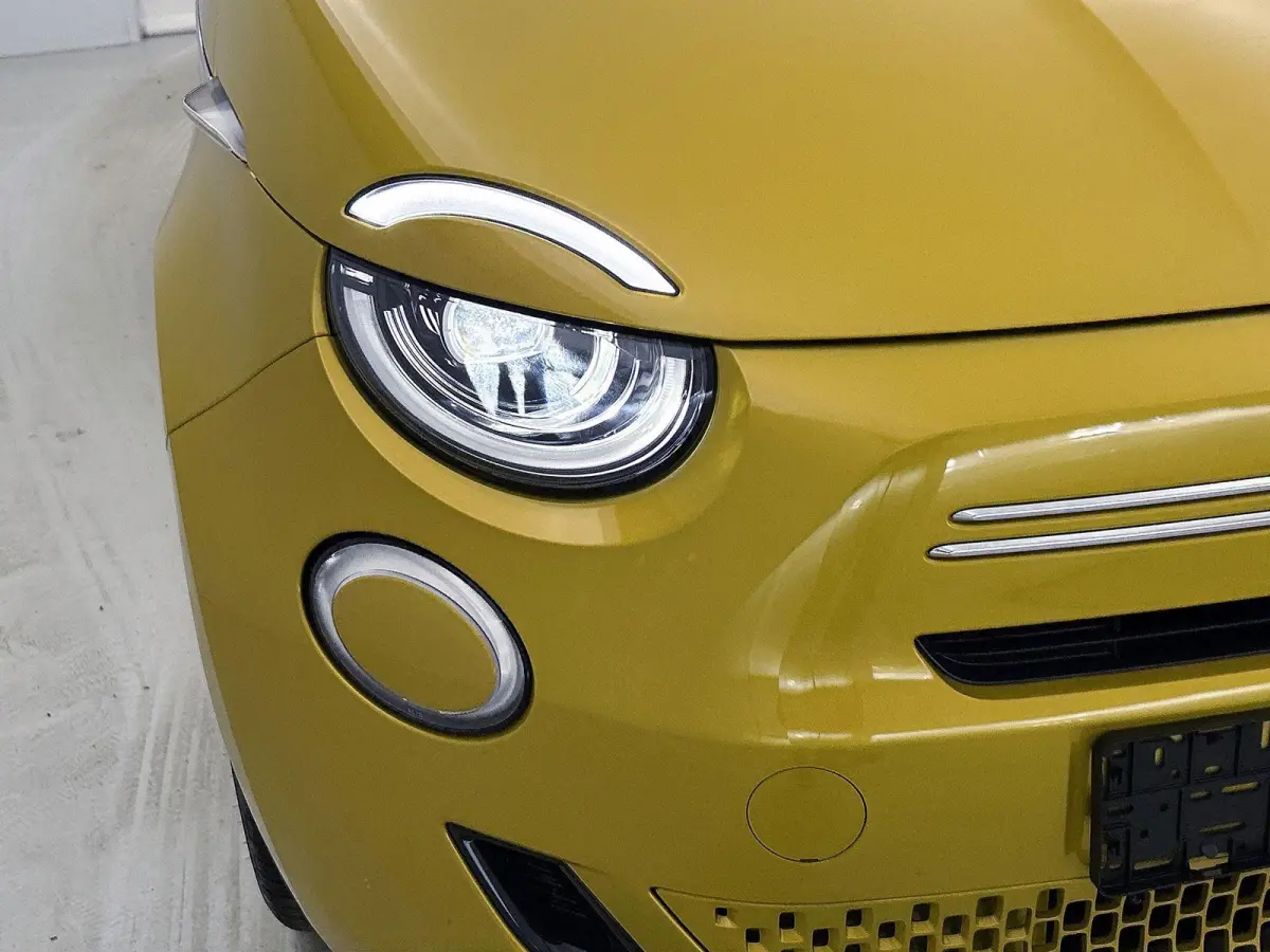 500 1.0 hybrid La Prima 65 PK | Nieuw | Tot 8 jaar fabrieksgarantie | Panoramadak | Navigatie | Apple carplay | Android auto | Parkeersensoren | Climate control | LED | Lederen bekleding |