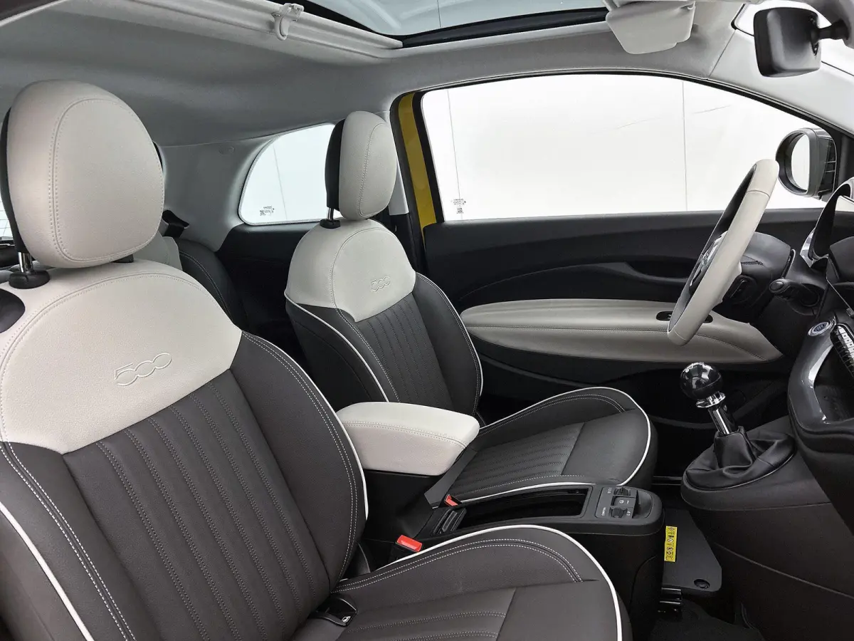 500 1.0 hybrid La Prima 65 PK | Nieuw | Tot 8 jaar fabrieksgarantie | Panoramadak | Navigatie | Apple carplay | Android auto | Parkeersensoren | Climate control | LED | Lederen bekleding |